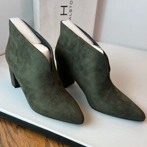 H by Halston Olive Green Suede Pointed Ankle Booties. 9. NIB